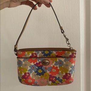 Coach wristlet wallet clutch!!